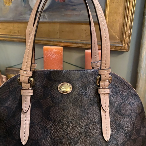Coach Peyton Signature Domed Cora Satchel in Cora Brown Coated Canvas - Picture 2 of 16